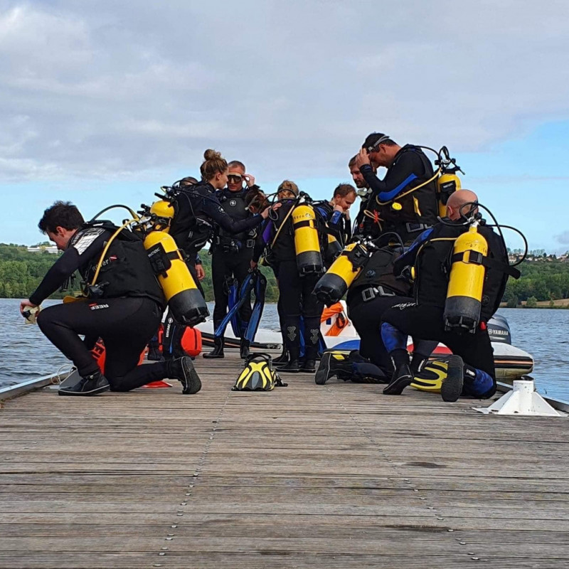 Brevet de plongée PADI Rescue Diver, pack 100% Paris ! Brevet de plongée PADI Rescue Diver, pack 100% Paris !