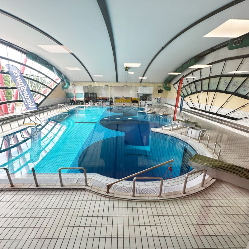 Entraînement apnée en bassin sportif Paris 6 et fosse 20 m en IDF. Entraînement apnée en bassin sportif Paris 6 et fosse 20 m en IDF.